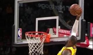 詹姆斯扣篮为什么急刹车 詹姆斯在nba中扣坏过篮板吗